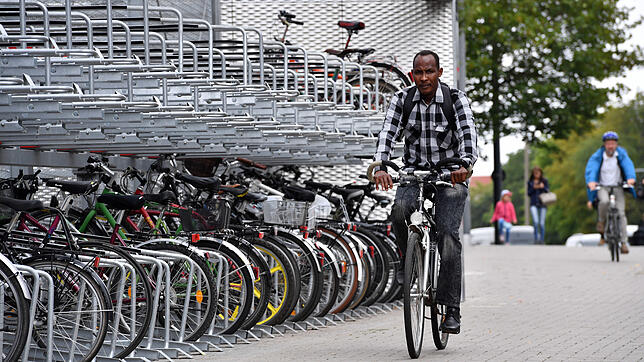 In Erfurt entstand zuletzt dieses große Fahrradparkhaus.