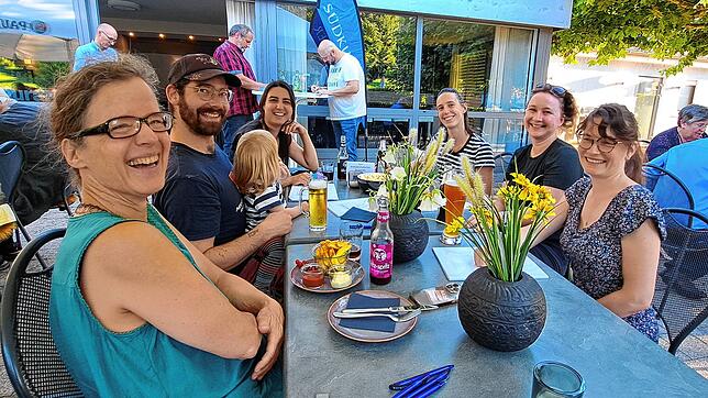 Bild : Die Köpfe rauchen bei der dritten SÜDKURIER-Quiznacht in bad Säckingen - das sind die Bilder