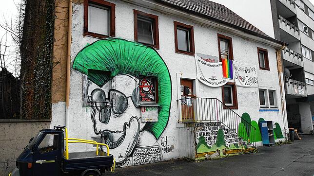 Für das geplante Scheffelareal in der Singener Innenstadt wird vieles abgerissen. Auch das Haus des selbstverwalteten Jugendtreffs ...