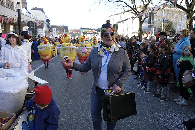Bild 47: Bilder vom großen Fasnet Samschdig-Umzug der Poppele-Zunft (1)