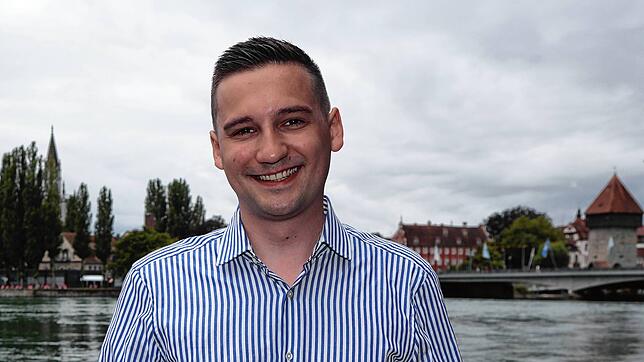 Levin Eisenmann, 27 Jahre, liebt seine Heimatstadt, will sich aber dafür einsetzen, dass die Dinge in Konstanz noch besser laufen.