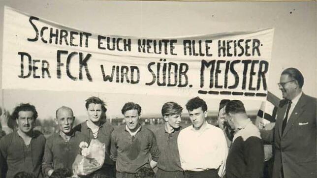 Das Meisterteam des FC Konstanz 1957: (stehend, von links) Artur Bold, Walter "Vize" Klökler (Mannschaftsführer), Rolf Benz, Kurt ...