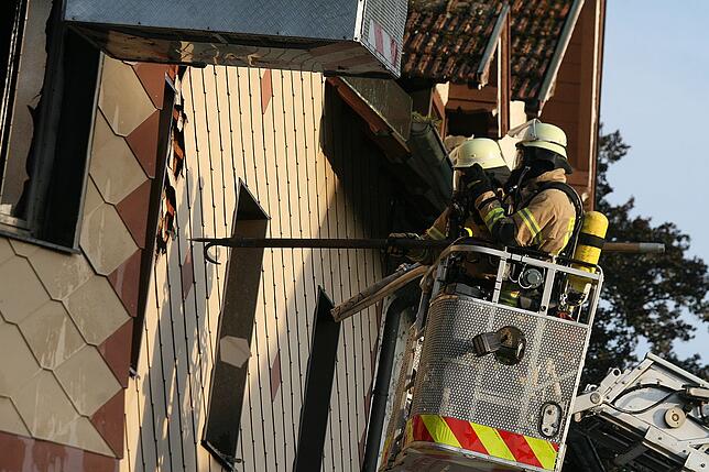 Bild 10: Weinhaus Schunk brennt aus &ndash; Bilder vom Brandort Teil 2