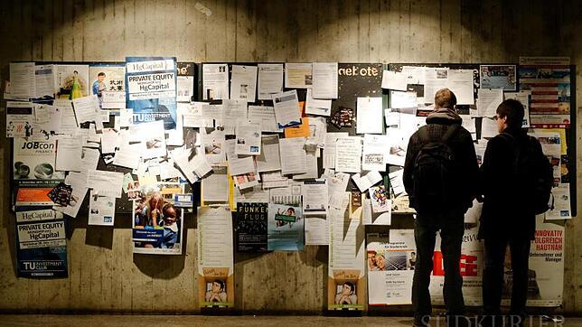 Die sogenannte Identitäre Bewegung wirbt seit einigen Tagen verstarkt öffentlich mit Flugblättern in Briefkästen privater Haushalte und ...