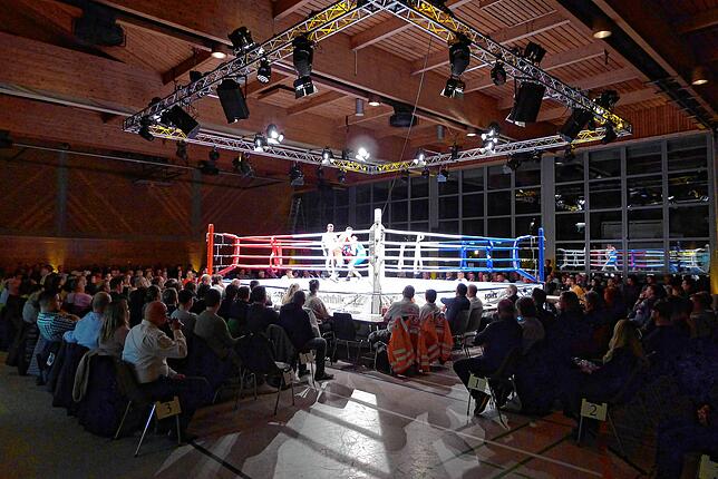Bild 2: Bilder vom Boxspektakel im Deggenhausertal