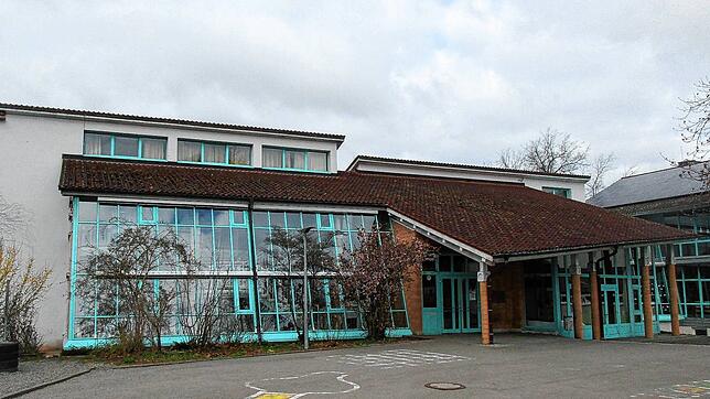 Die Hardbergschule in Rielasingen-Worblingen: Ihre Sanierung wird teurer als bisher angenommen. Zurzeit sind Kosten in Höhe von 2,5 ...
