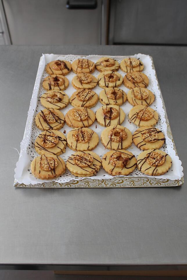 Die neueste Kreation von Laila Pink: Sably, Butterkekse mit Nougat.