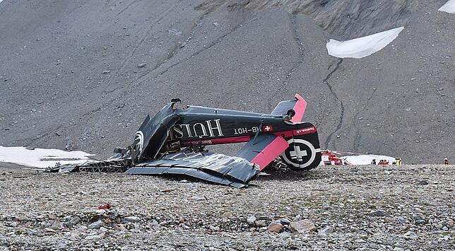 Ein Schrotthaufen auf einer alpinen Geröllfläche in Graubünden: Der Rumpf der abgestürzten Ju 52. Darin starben 20 Menschen. Warum genau ...