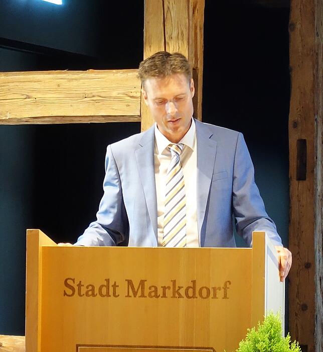 Lehrer Ingo Bohlken (BZM) betrachtet die Roboter-AG als Talentschmiede.