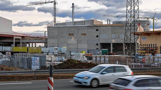 Durch die geplanten Erweiterungen des Industrieparks Nördlicher Bodensee wird das Verkehrsaufkommen rund um Meßkirch weiter steigen. Das ...