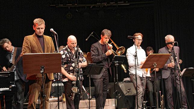 Beim Singener Jazzclub kann die Formation Thärichens Tentett im Kulturzentrum Gems das Publikum begeistern.