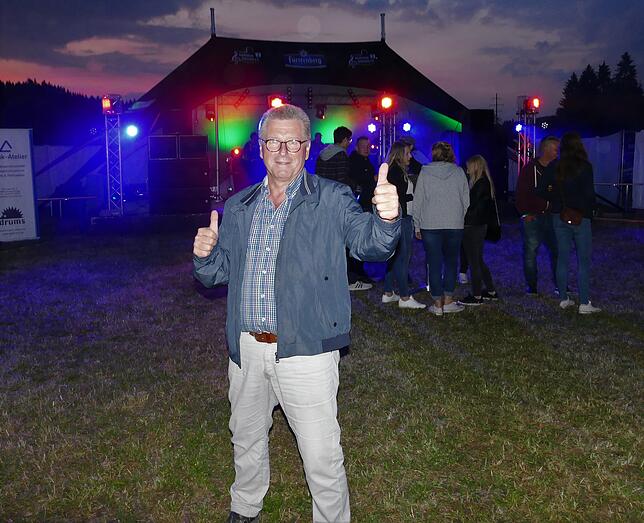 Vorsitzender Wolfgang Limberger ist zufrieden: Das Brigachfest läuft top. Bild: Rainer Bombardi