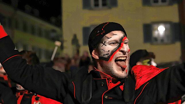 Bild : Fasnachtszauber: Die schönsten Bilder von Wieberjuck bis Monstergugg
