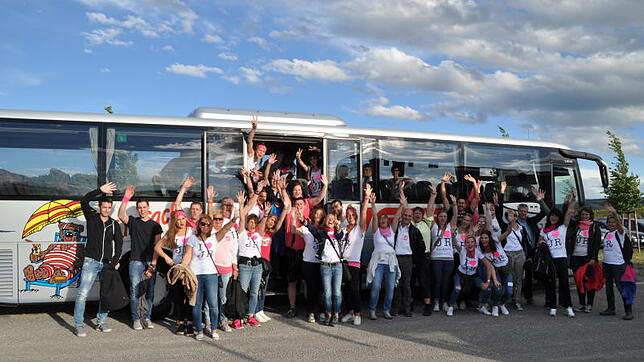 Wie schon beim Vorentscheid rückten die Jack Russel Fans in Busstärke zum Finale nach Dormettingen an, um ihre Jungs zu unterstützen. ...