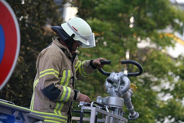 Bild 20: Weinhaus Schunk brennt aus &ndash; Bilder vom Brandort Teil 2