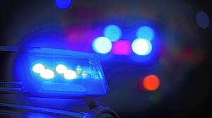 Bild : 19-Jähriger soll in Baden-Württemberg Mutter und sich selbst getötet haben