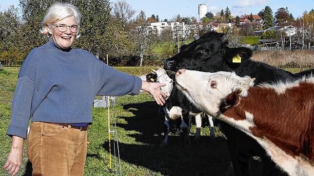 Der Haettelihof von und mit Ute Elisa Paluch in Konstanz ist ein idyllischer Ort für Mensch und Tier und wird jetzt richtig bekannt. Er ...
