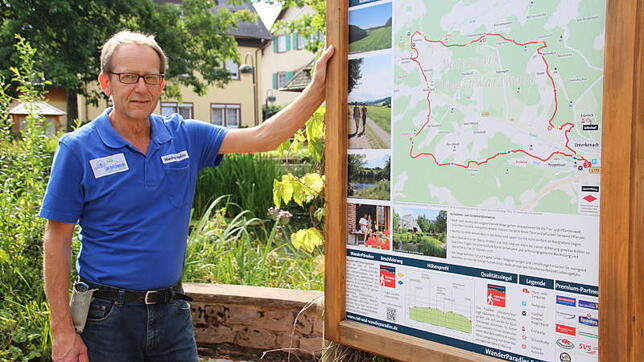 Werkhofleiter Manfred Riehle begleitet die SÜDKURIER-Leser heute auf einer Wanderung in Unterkirnach.
