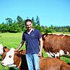 Gerhard Klausmann ist 31 Jahre alt und Landwirt aus Leidenschaft. Auf seinem Hof in St. Georgen erzeugt er hauptsächlich Milch. ...