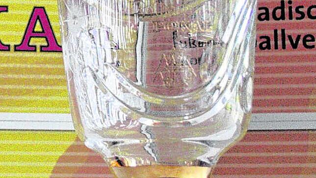 Um diese Trophäe wird beim Verbandspokal gespielt.