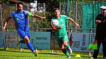 Duell der Kapitäne: Wie schon in der vergangenen Saison setzten sich Robin Bächle und der SV Waldhaus mit 3:1 bei Aaron Vogt (links) und ...