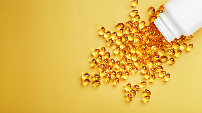 Omega-3-Kapseln sind beliebt, doch nicht immer harmlos. Wie sinnvoll sind die Nahrungsergänzungsmittel tatsächlich?