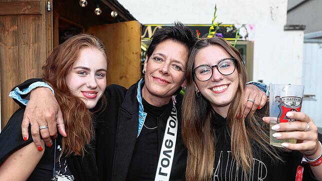 Bild : Los geht&lsquo;s! Auf dem Stephansplatz steigt das Konstanzer Weinfest