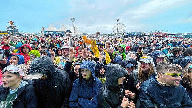 Bild : Alle Bilder vom Auftritt von Ski Aggu beim Southside 2024