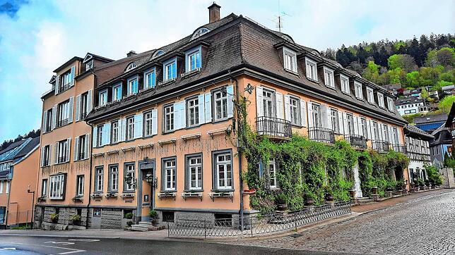 Die Türen des Parkhotels Wehrle sind geschlossen. Nun stellt sich die Frage, wie es mit dem traditionsreichen Haus in bester Lage in ...