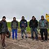 Engagierte Birkendorfer Bürger sanierten am Samstag bei Sturm und Regen den Birklerundweg. Von links: Jürgen Schnitzer, Richard Sarbu, ...