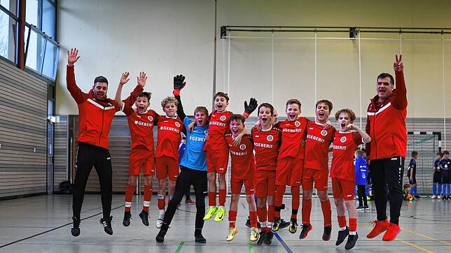 Bild : Unsere große Bildergalerie von der Futsal-Bezirksmeisterschaft der E-Junioren in Hilzingen, Teil 1!