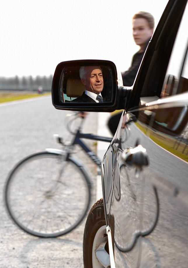 Fahrrad- und Autofahrer &ndash; oft verstehen sich diese Verkehrsteilnehmer nicht so gut.