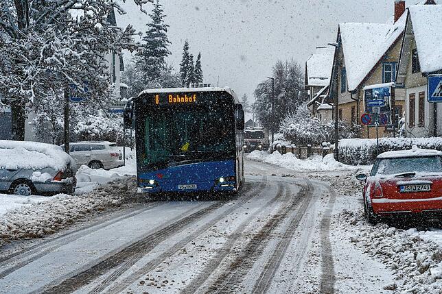 Auch für die Busfahrer war das Einhalten des Fahrplans am Donnerstag schwierig.