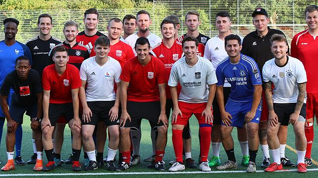 Zuversicht vor der Saison: Beim FV Lörrach-Brombach sollten die zweite und dritte Mannschaft aus einem gemeinsamen Kader besetzt werden, ...