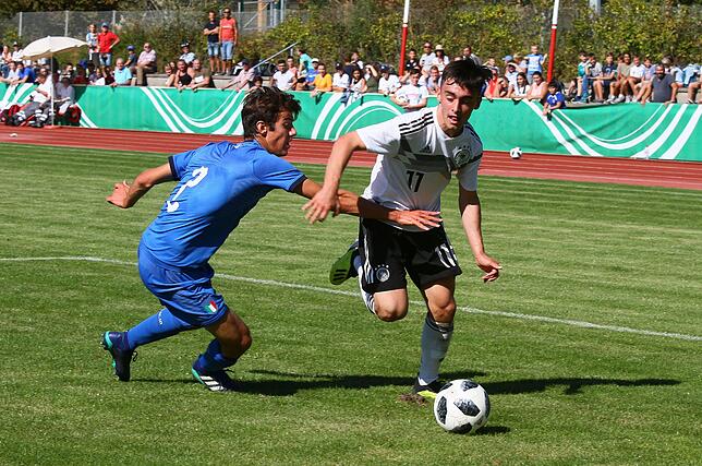 Bild 22: Bilderbogen vom 2:2 zwischen Deutschland U17 und Italien U17