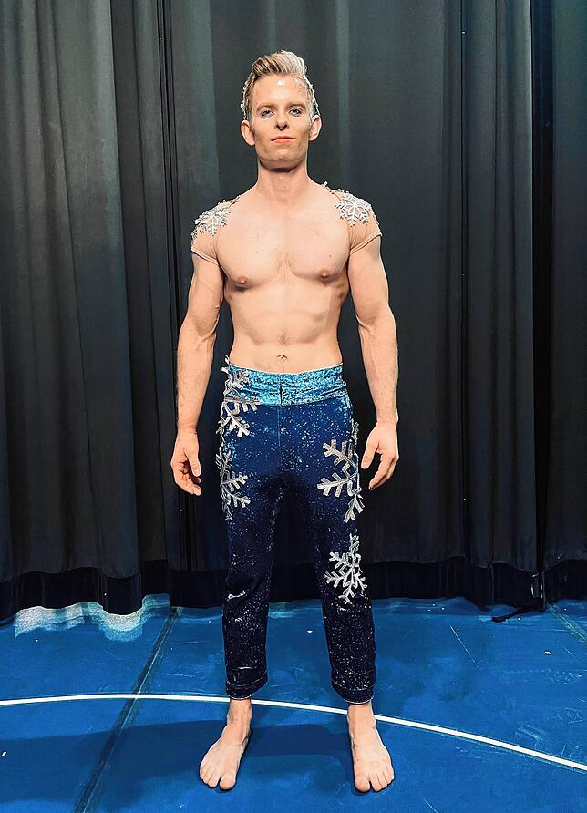 Sein Outfit für die Weihnachtsshow in Chicago.