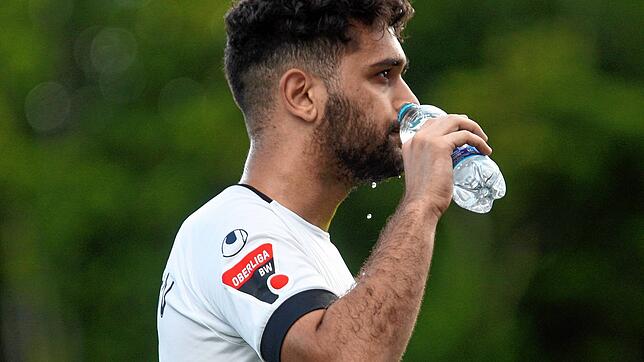Sperre abgesessen: FC 08 Villingens Stürmer Kamran Yahyaijan darf beim Auswärtsspiel in Ravensburg wieder aufs Feld: Bild: direvi