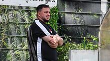 Trainer Shkelzen Kelmendi und der Türk. SV Konstanz gerieten gegen den TuS Immenstaad zweimal in Rückstand, glichen aber jeweils zum 1:1 ...