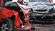 Diese zwei Fahrzeuge sind 2010 bei Ihringen kollidiert. So ein Unfall kann einige Verletzungen nach sich ziehen. Passiert das auf dem ...