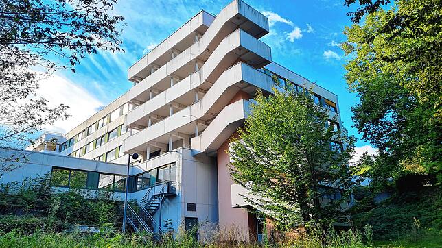 Das ehemalige Kreiskrankenhaus in Rheinfelden steht zur Zeit leer. Bild: Stefan Ammann