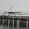 Die Seegold von Personenschifffahrt Giess und Giess liegt momentan im Wallhauser Hafen. Mechaniker kümmern sich um einen technischen ...