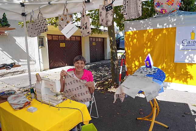 Bild 14: Eindrücke vom Kunst- und Handwerkermarkt in Tiengen