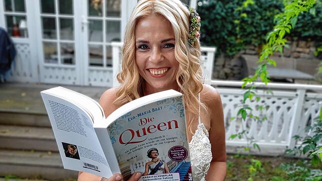 Eva-Maria Bast, Autorin des Romans „Die Queen“. Die Veröffentlichung ist geplant für Oktober 2022.