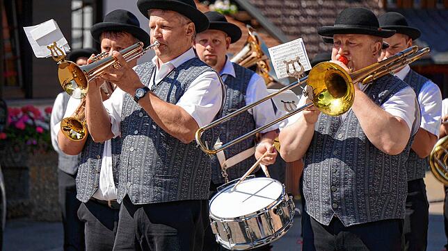 Seit 125 Jahren pflegt man in der Berggemeinde Brenden Blasmusik. Geplant ist das Jubiläumsfest zusammen mit dem Bezriksmusikfest des ...