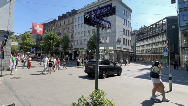 Teures Pflaster: Die Bahnhofsstraße ist die Haupteinkaufsstraße von Zürich.