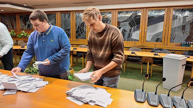 Bild : Bürgermeisterwahl in Klettgau: Das sind die Bilder aus den Wahllokalen (I)