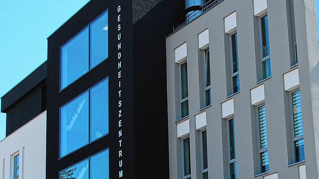 Im Gesundheitszentrum Obertor ist die Gemeinschaftspraxis von Dr. Winter und Dr. Akinli untergebracht und auch hier werden keine neuen ...
