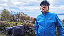 Uwe Schröder im Rauensteinpark, der ersten Station seiner Panorama-Radtour.