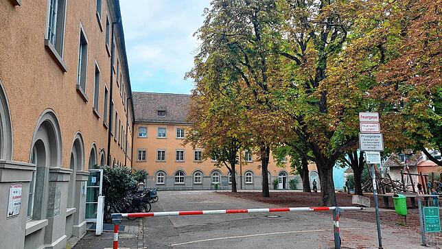 Kinder und Lehrer der Stephansschule werden seit dem Unfall im Schwimmunterricht von Schulpsychologinnen betreut.