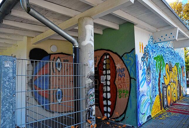Die Stadt zahlt dem Tennisclub 30.000 Euro für den Jugendraum an der Tennishalle.